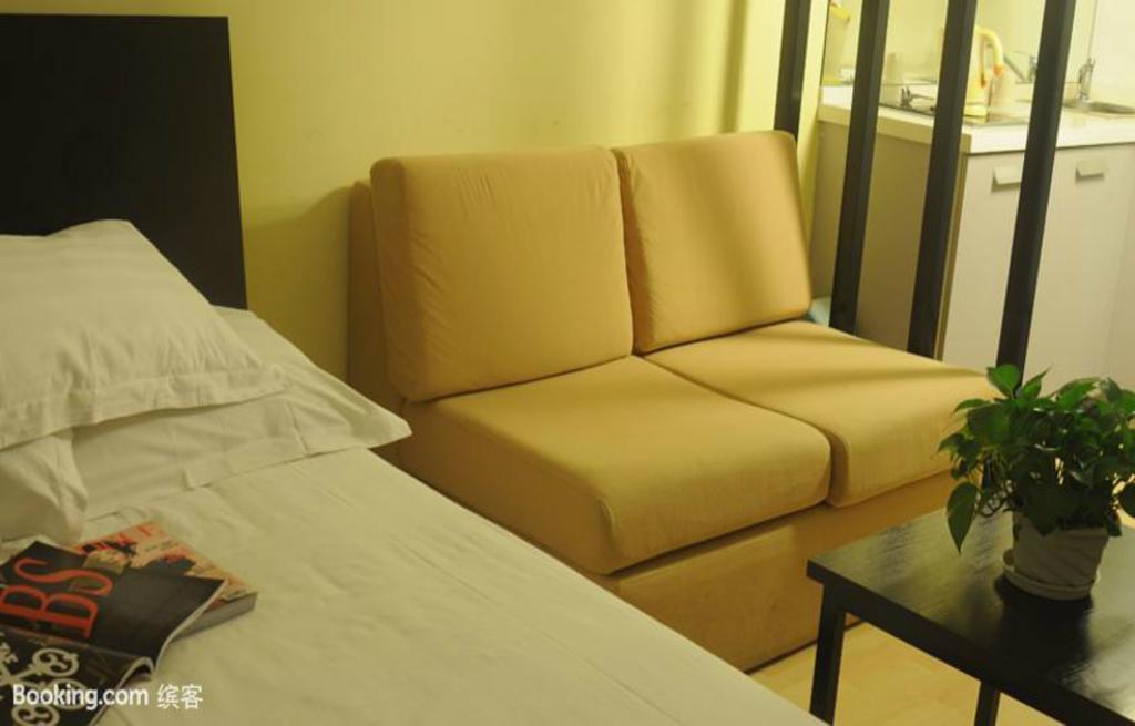 Cinderella Apartment Пекин Экстерьер фото