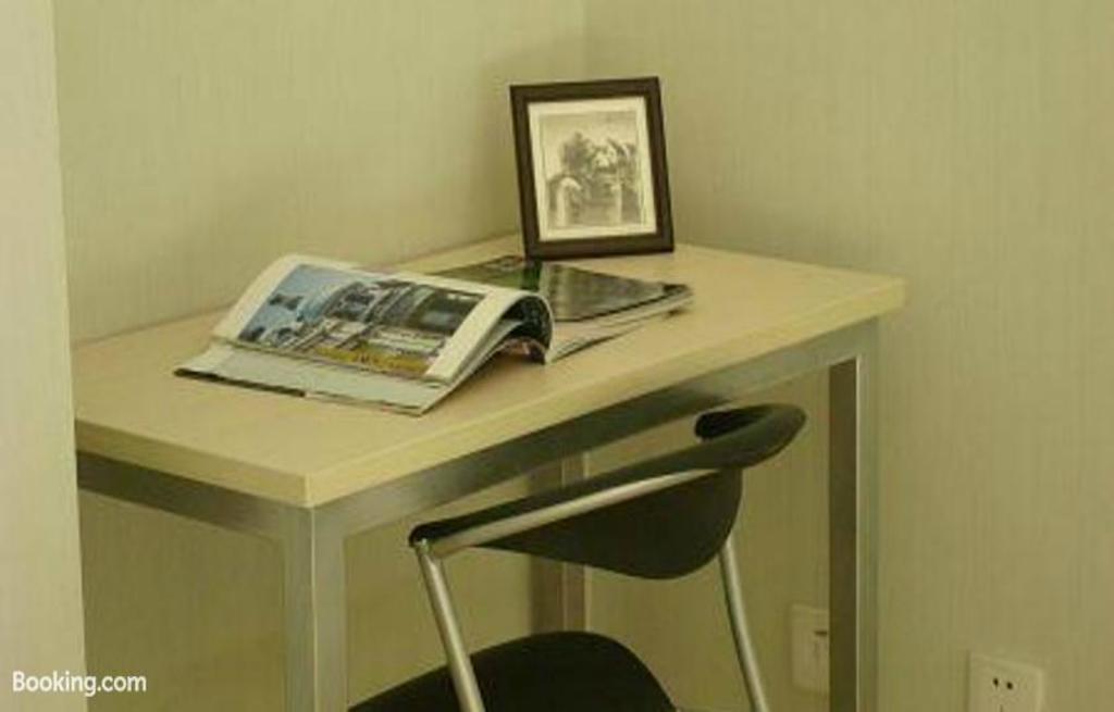 Cinderella Apartment Пекин Экстерьер фото