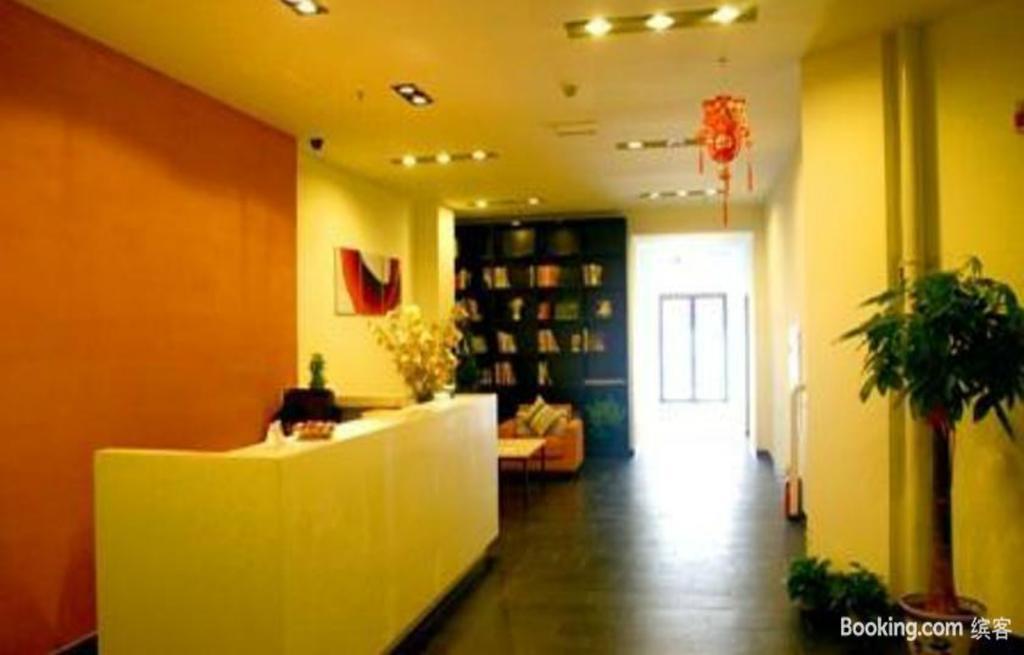 Cinderella Apartment Пекин Экстерьер фото