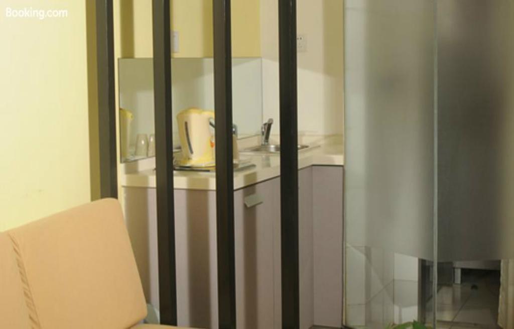 Cinderella Apartment Пекин Экстерьер фото